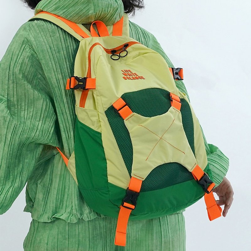 nullbag空形原創小眾設計感雙肩後背包青年學生背包戶外書包簡約 - 背囊/背包 - 聚酯纖維 