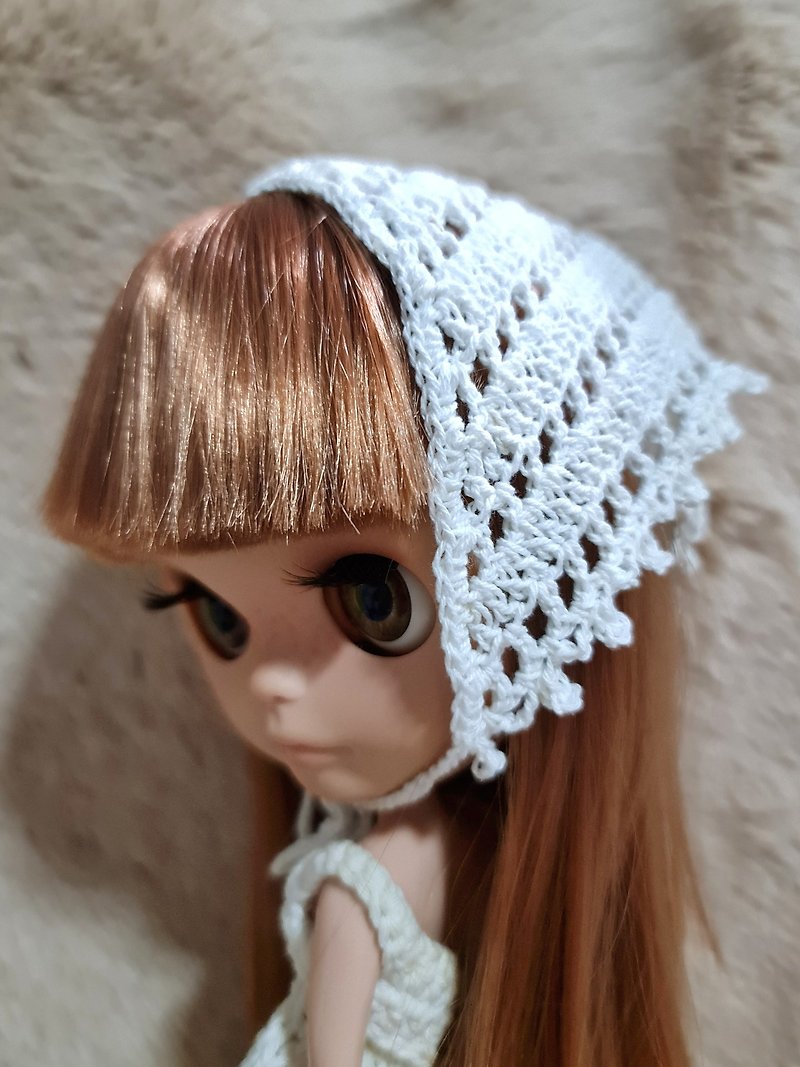 Crochet triangle headband for neo blythe - Other - Polyester White