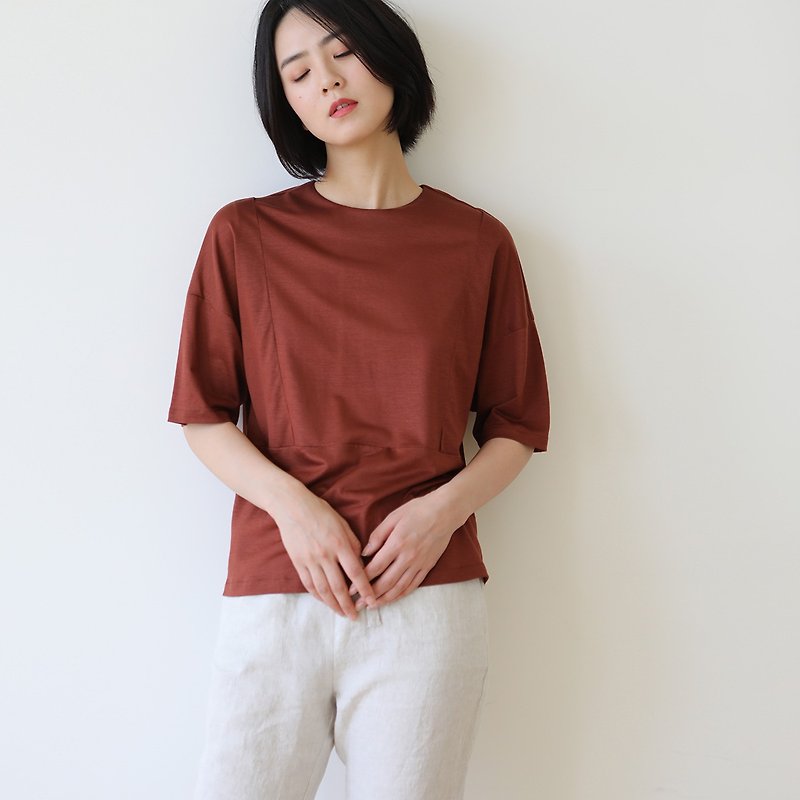 KOOW 日本再生纖維特殊面料 又薄又涼爽的拼接剪裁T恤 - 女 T 恤 - 棉．麻 