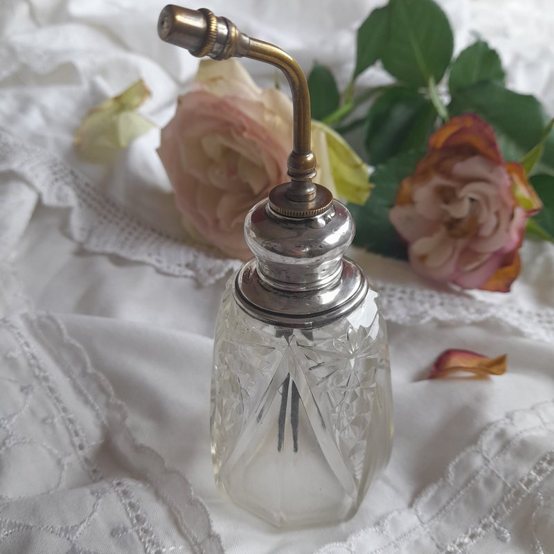 1900-20s British antique cut crystal glass cut glass perfume spray bottle diffuser bottle - Fragrances - Glass Transparent