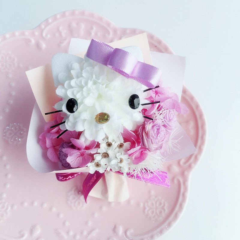 Hello Kitty Preserved Bouquet - Items for Display - Plants & Flowers Pink