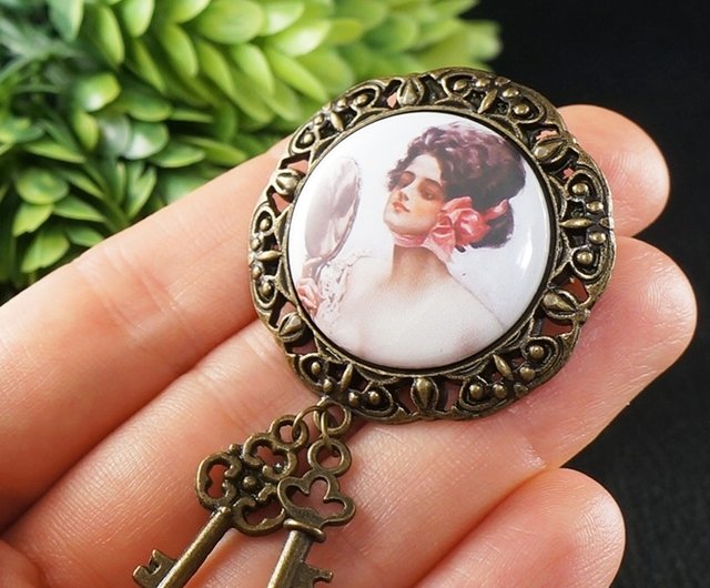 Vintage on sale style brooches