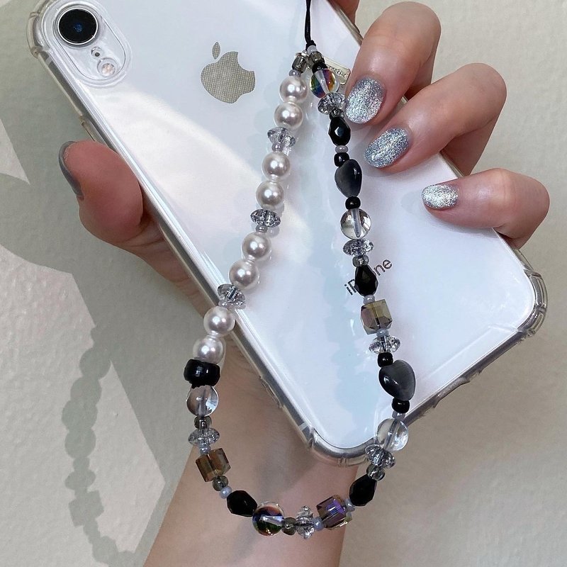 BLACK HEART & PEARLS PHONE STRAP - 其他 - 其他材質 