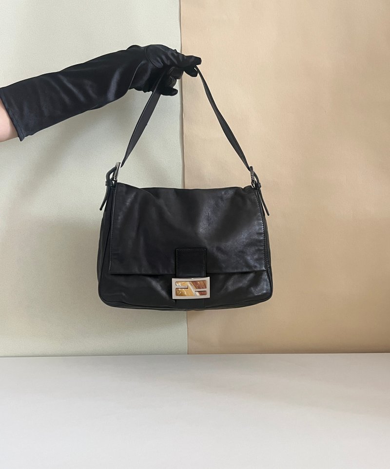 Fendi Mamma Baguette 中古單肩包側肩袋 1990-2000年代典藏款 - 側背包/斜背包 - 真皮 黑色