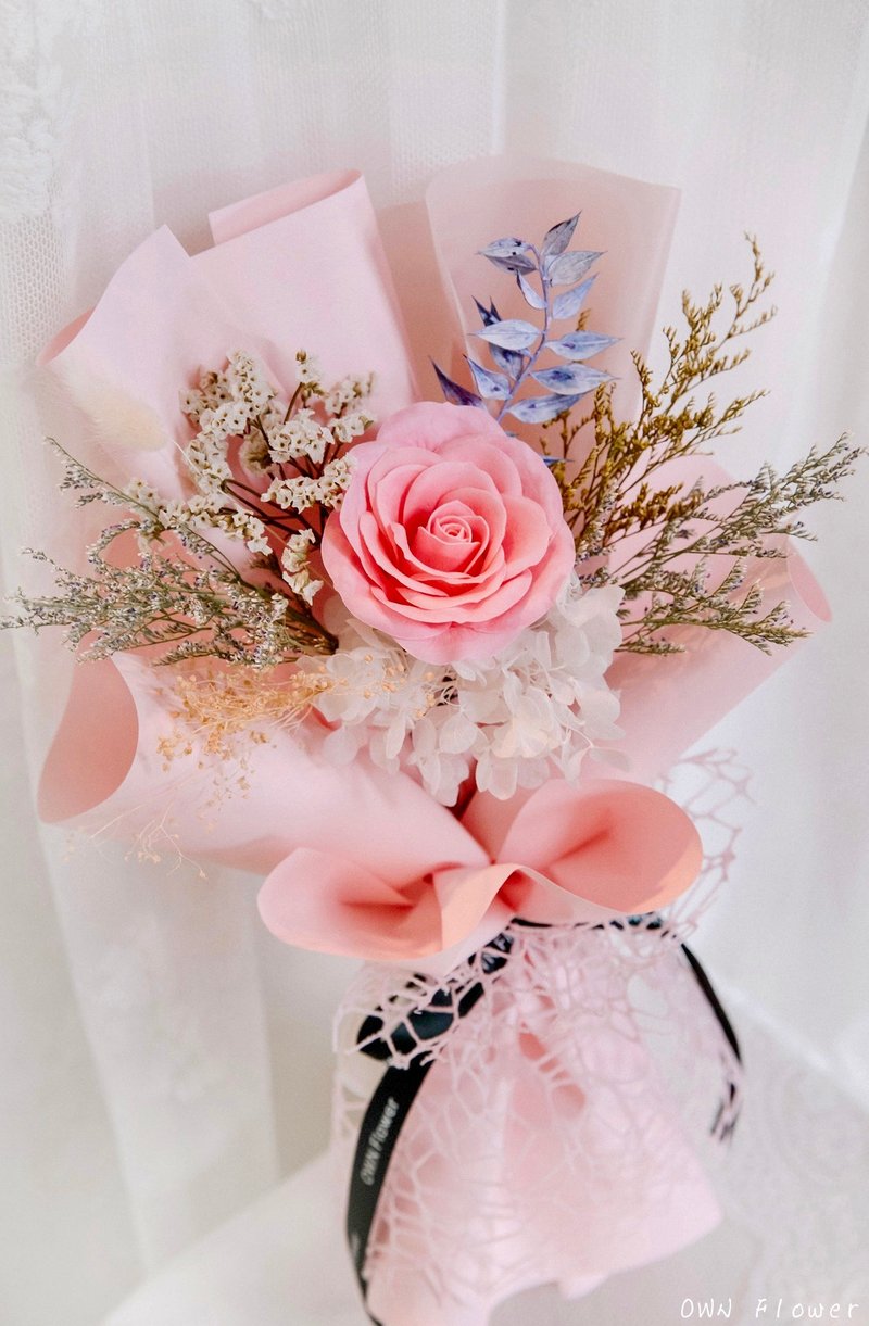 畢業花禮/乾燥花束/香皂花花束/向日葵花束/畢業花束/畢業季花束 - 乾燥花/永生花 - 植物．花 粉紅色