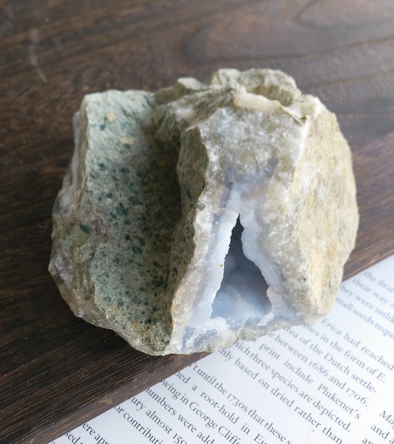 Chalcedony 馬達加斯加產地 藍玉髓 藍紋瑪瑙 天然礦石 原礦 - 擺飾/家飾品 - 其他材質 