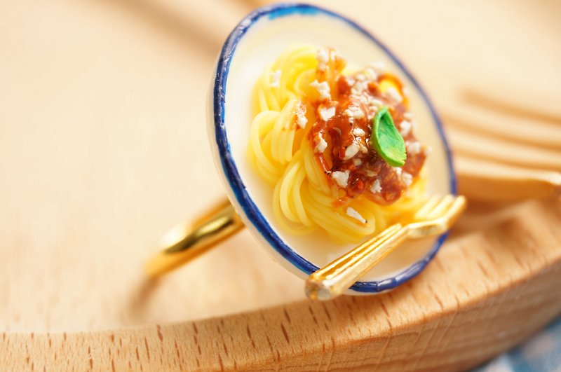 | Spaghetti Bolognese | Handmade Polymer Clay Ring - แหวนทั่วไป - ดินเหนียว 