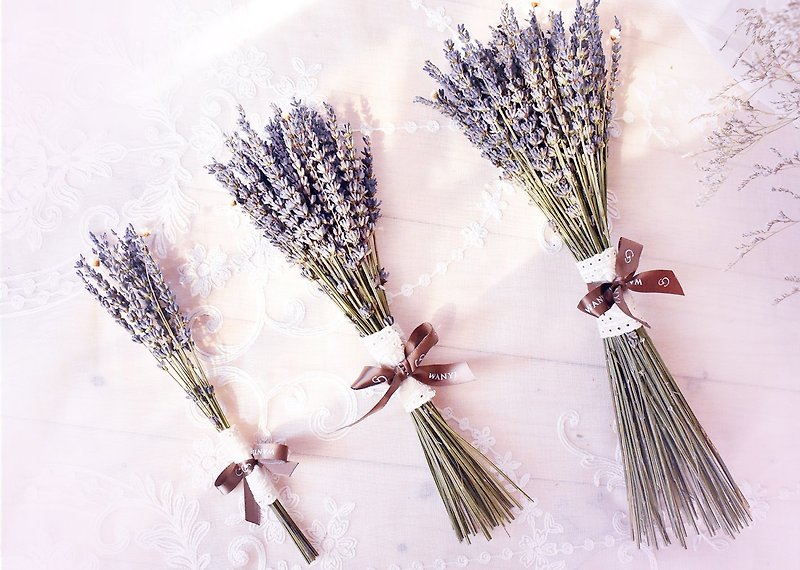 Lavender Bouquet (Small) Dry Flowers Home Decorations Wedding Small Objects Valentine's Day Fragrant Flowers - ตกแต่งต้นไม้ - พืช/ดอกไม้ สีม่วง