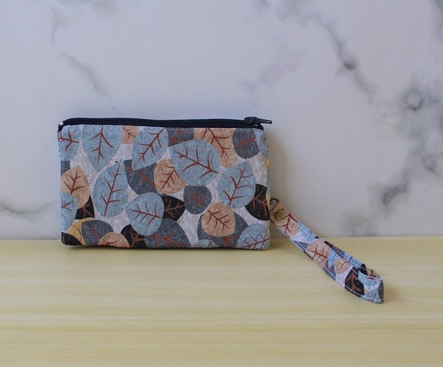 Coin purse clearance with wrist strap