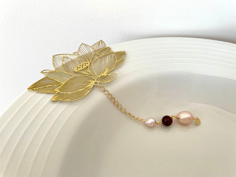 National Style Bookmark Natural Freshwater Pearl Stone Alloy - ที่คั่นหนังสือ - ไข่มุก ขาว