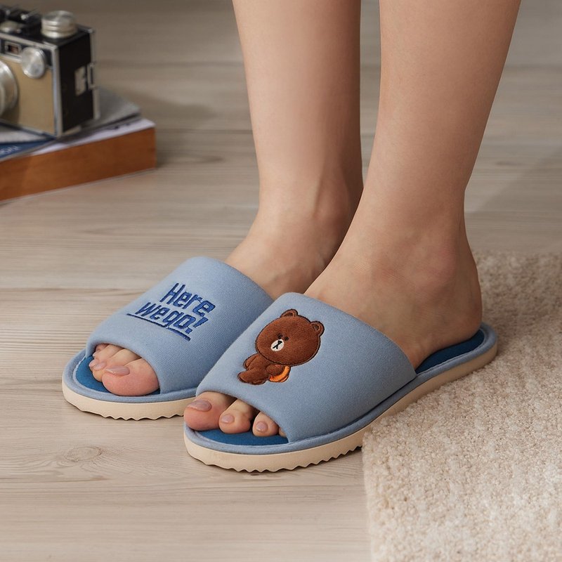 LINE FRIENDS | Xiong Daqi Cheng Open Indoor Slippers-Canal Blue (M/L) - รองเท้าแตะในบ้าน - ผ้าฝ้าย/ผ้าลินิน สีน้ำเงิน