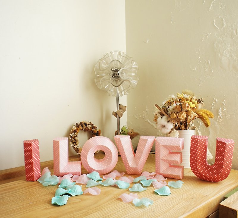 Wedding props / shooting props / I LOVE U / three-dimensional characters wealthy / - Wood, Bamboo & Paper - Paper Pink