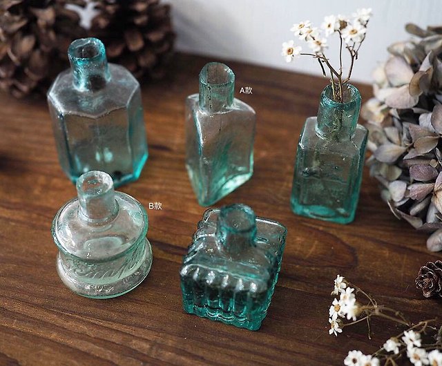 イギリスの世紀昔のミニガラス製インクボトル - ショップ reborn-antique vintage store 置物 - Pinkoi