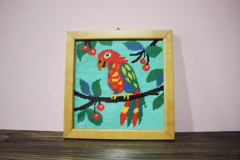 Fairy Farm Factory (Italy Brings Back) European Antique Hand Knit Red Parrot Wood Frame Square Hanger - Items for Display - Wood Brown