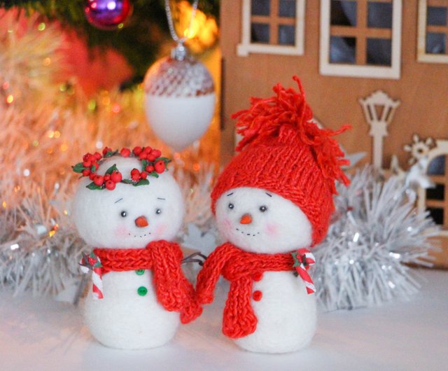 Snowmen Handmade Christmas toys Wool toys Shop KhvedchinaClayArt Stuffed Dolls Figurines Pinkoi