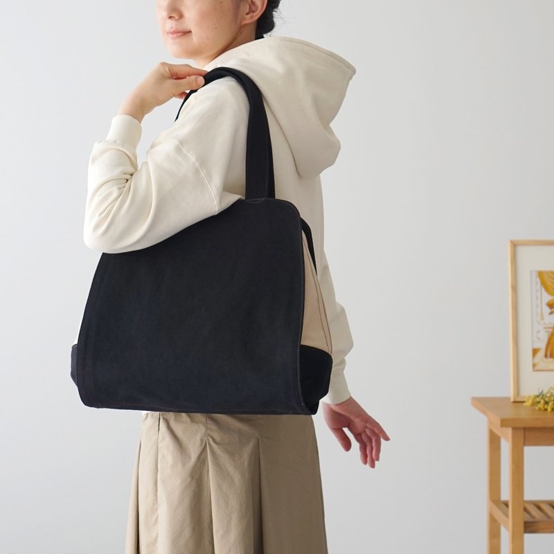 Montblanc / Black x Ivory [Made to order] Trocco canvas bag - กระเป๋าถือ - ผ้าฝ้าย/ผ้าลินิน สีดำ