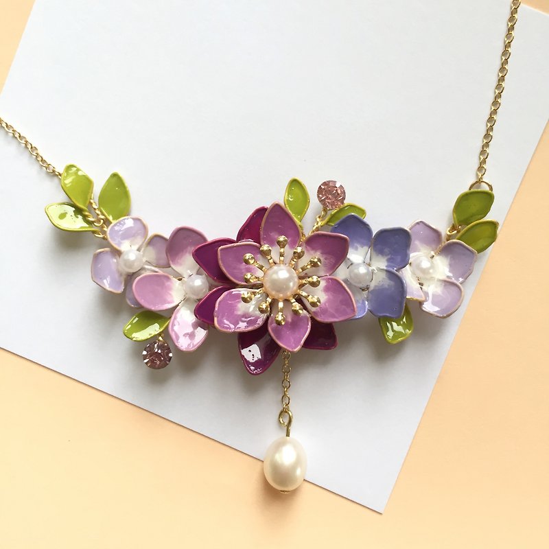 Aramore purple line copper flower hanging fresh water pearl necklace ﹝ single production ﹞ - สร้อยติดคอ - วัสดุอื่นๆ สีม่วง