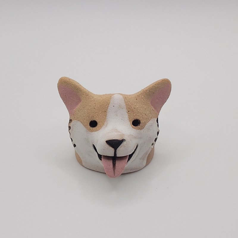 柯基犬線香座 | 陶瓷擺飾 - 香氛/精油/擴香 - 陶 卡其色