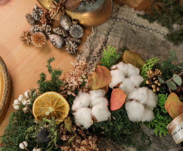 DIY Everlasting Cedar Christmas Wreath Material Set - Shop mellowartstudio  Plants & Floral Arrangement - Pinkoi