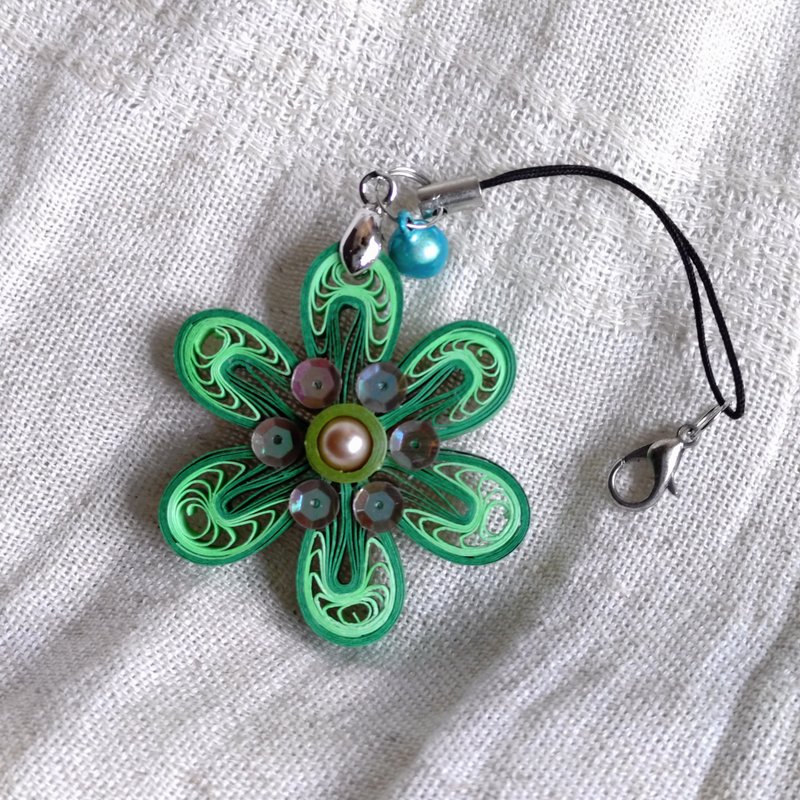 聖誕捲紙綠底六瓣藍鈴鐺小吊飾 - 吊飾/掛飾 - 紙 綠色