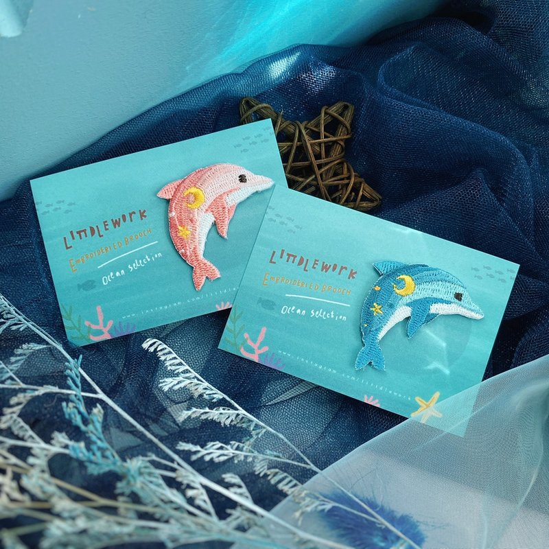 刺繡燙貼/別針 | 海洋 - 海豚/白海豚/粉紅海豚 | Littdlewor - 徽章/別針 - 繡線 多色