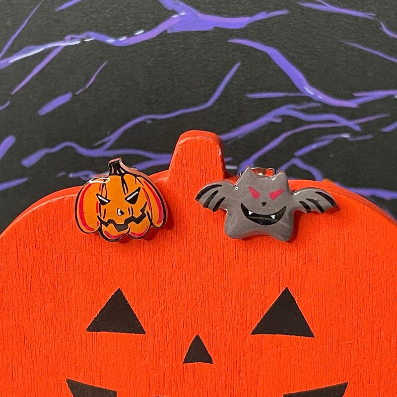 Pumpkin bat hand-painted handmade earrings - Earrings & Clip-ons - Plastic Orange