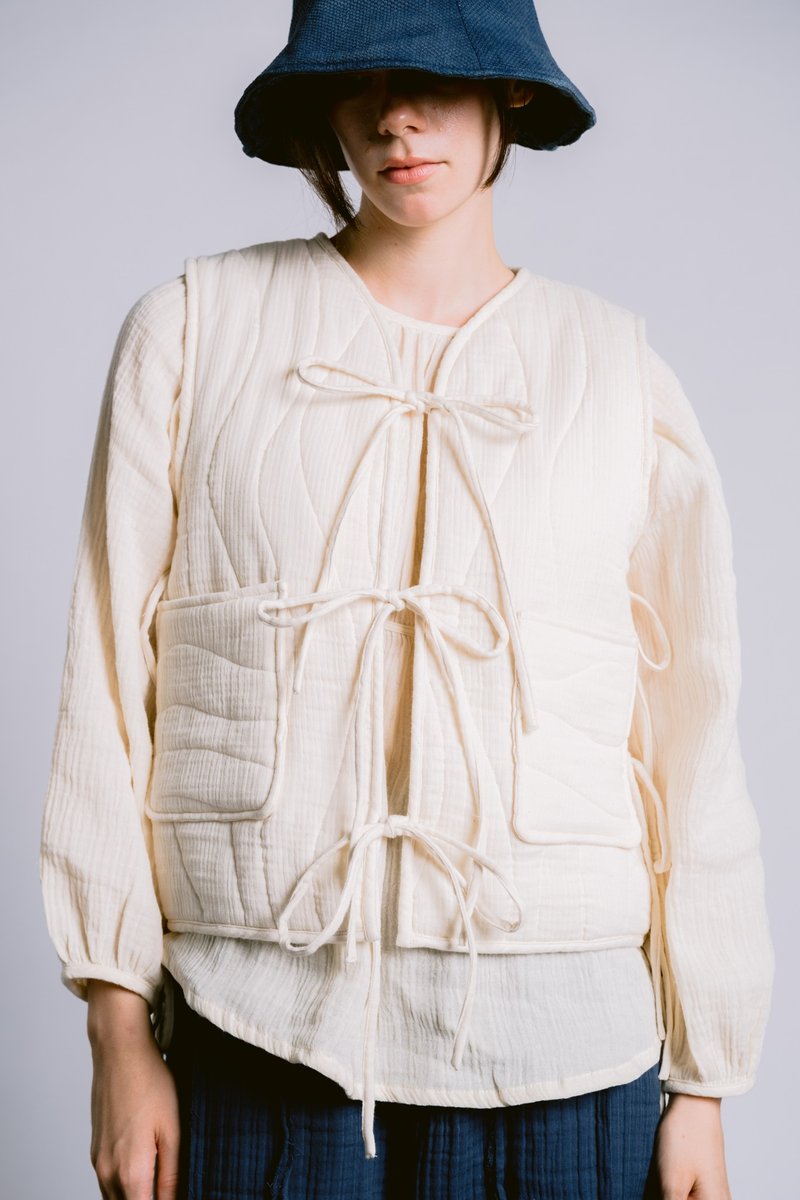 Palit Stella vest (White) - 背心/無袖上衣 - 棉．麻 
