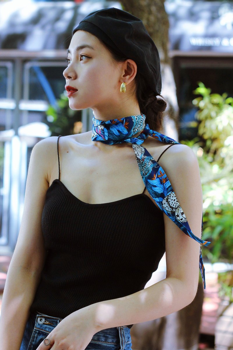 原創設計真絲窄絲巾之絕美之城 - 絲巾 - 絲．絹 藍色