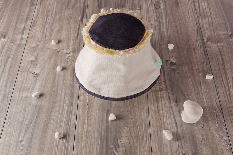 Minority_ethnic bucket hat.Miáo - Hats & Caps - Cotton & Hemp White