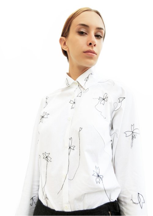 embroidered shirt, embroidered corset, traditions in the present