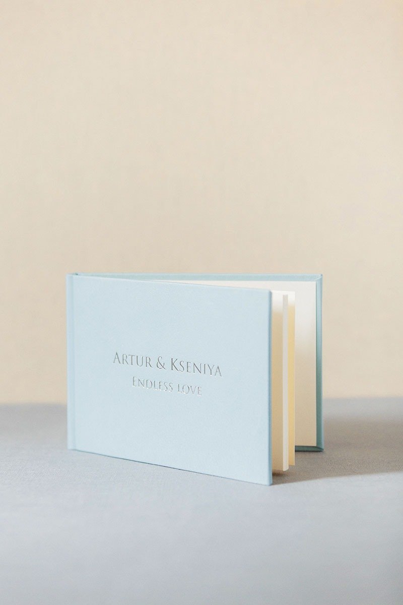 Wedding Guest Book - LEATHER 21x15 - vintage style embossed hardcover guestbook - 文件夾/資料夾 - 真皮 藍色