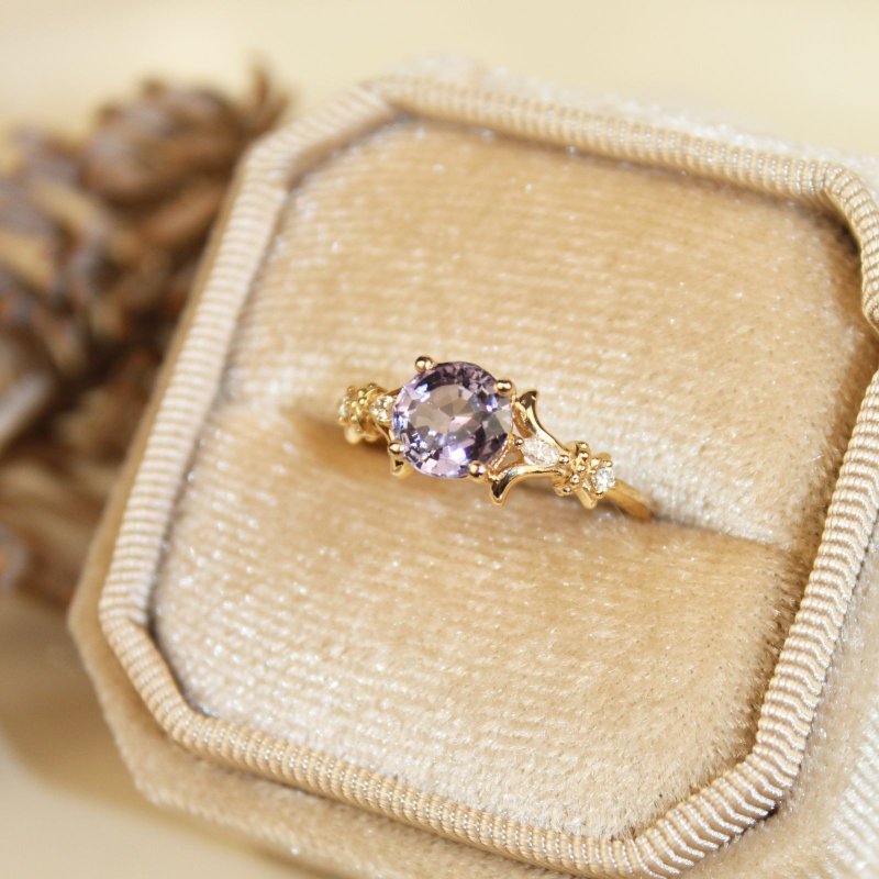 [Iris] 18K Lavender Purple Stone Classical Iris Pattern Gemstone Ring Marquise Diamond - General Rings - Precious Metals Gold