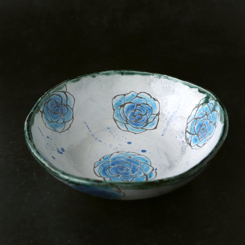 Large bowl with rose pattern, blue - ถ้วยชาม - ดินเผา สีน้ำเงิน