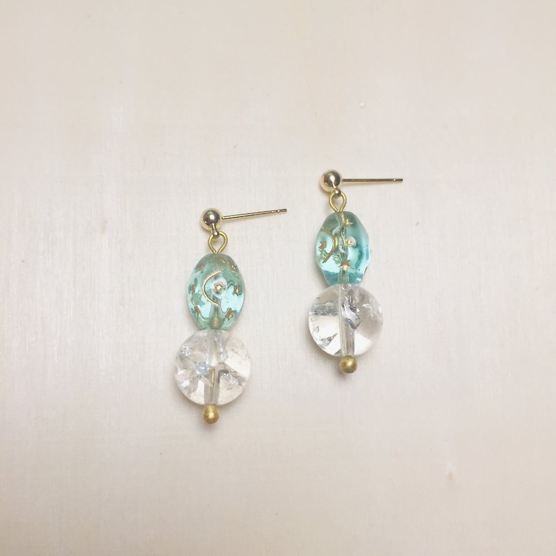 Vintage sky blue star antique bead earrings - ต่างหู - กระจกลาย สีน้ำเงิน