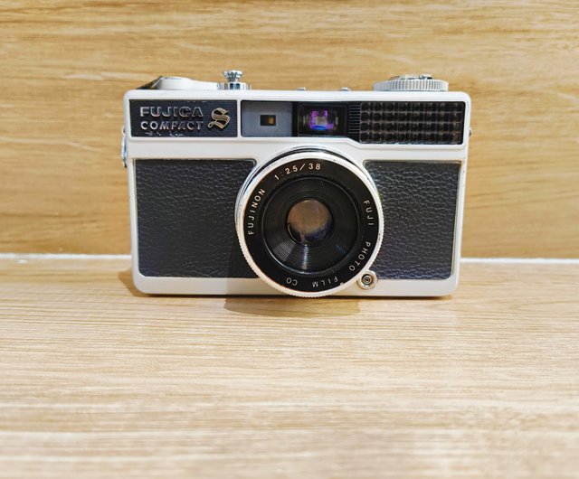 135フィルムカメラ】80％新品フジカコンパクトS大口径f2.5