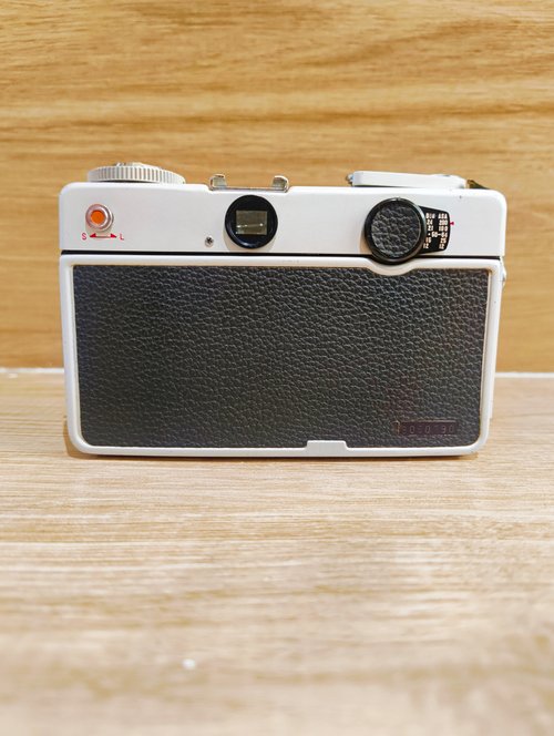 135フィルムカメラ】80％新品フジカコンパクトS大口径f2.5