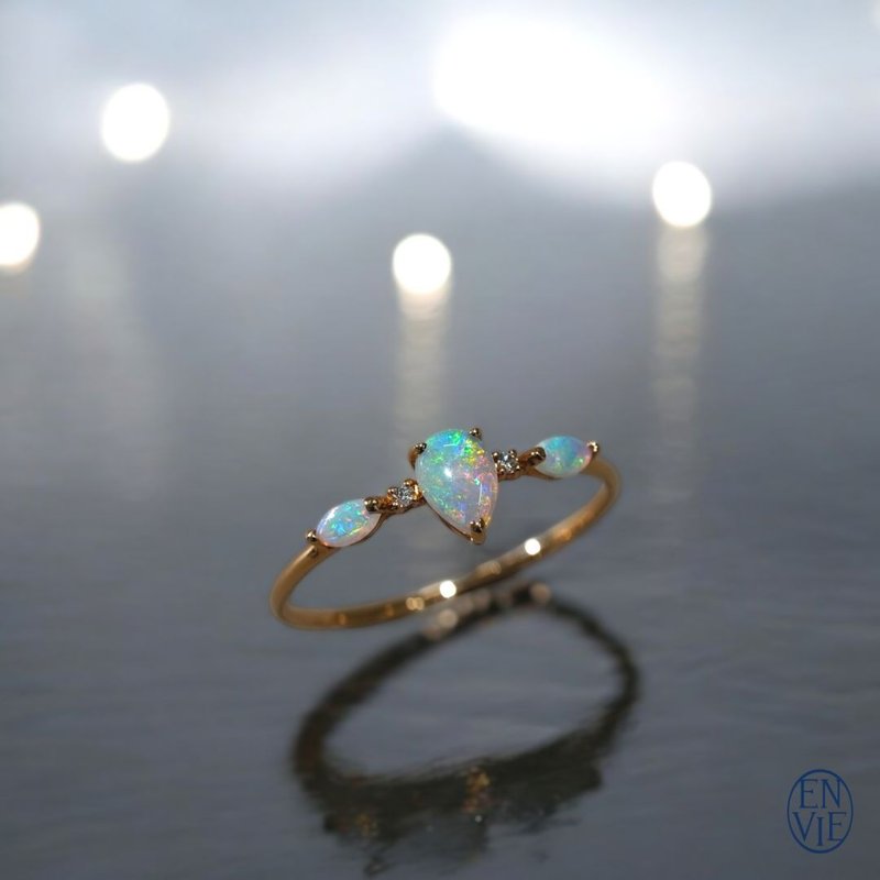 18K Australian Opal Diamond Ring18K Australian Opal Diamond Ring - General Rings - Precious Metals 