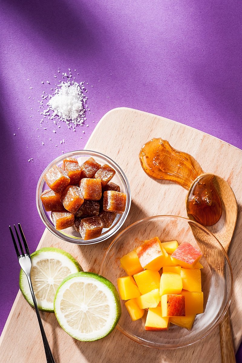 Mango and Coconut Gummy Candy - ขนมคบเคี้ยว - วัสดุอื่นๆ สีม่วง