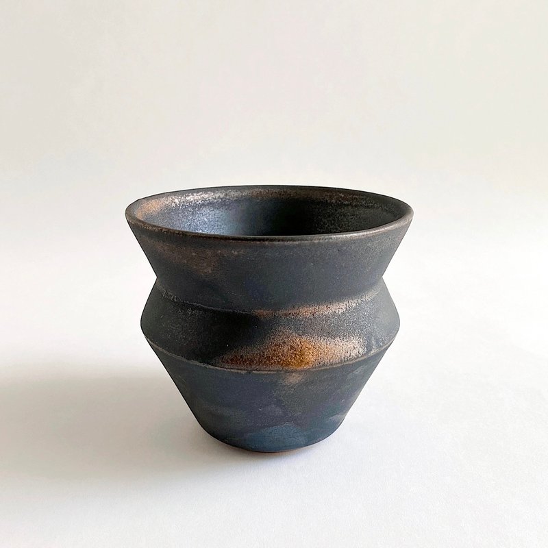 Black gold wide mouth cylinder basin No. 2 - Pottery & Ceramics - Pottery Black