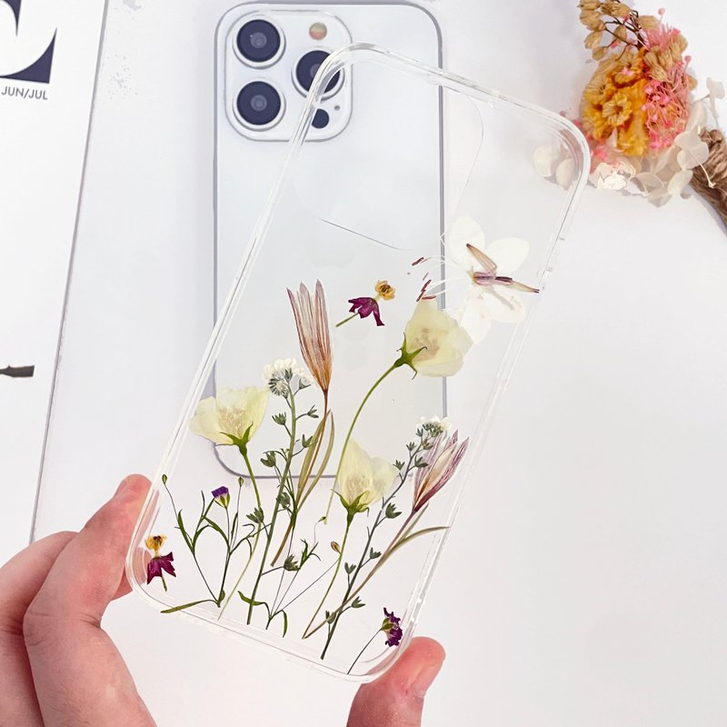 White Attachment Pressed Flower Phone Case for iPhone 16 Pro Max Samsung S25 - เคส/ซองมือถือ - พืช/ดอกไม้ 