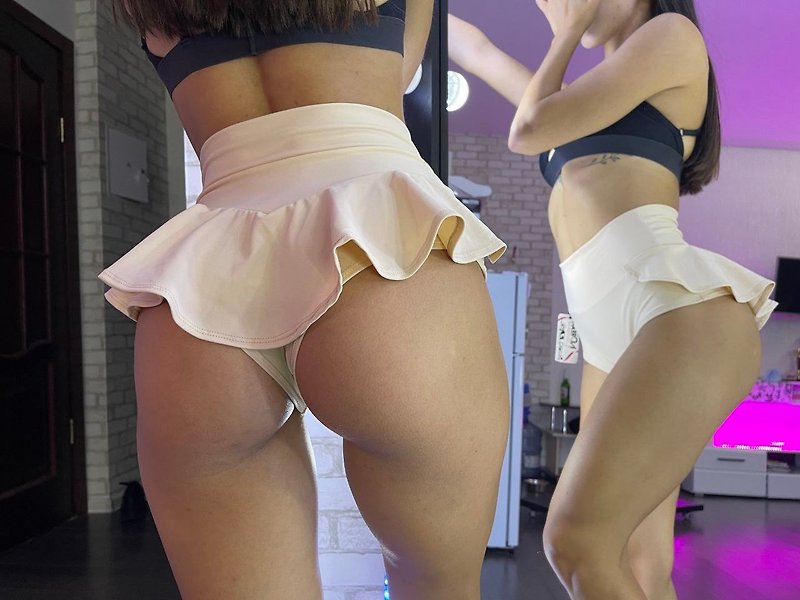 High waisted shorts with mini skirs for aerial pole dance and stage performance - 其他 - 其他材質 卡其色