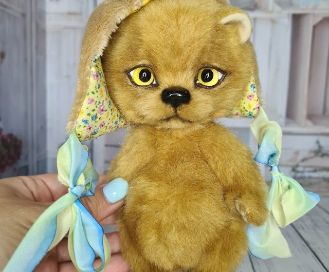 作家さま　ぬいぐるみ　帽子をかぶった猫さん　(used) 作家さま ぬいぐるみ 帽子をかぶった猫さん (used) 上野公園の骨董市で