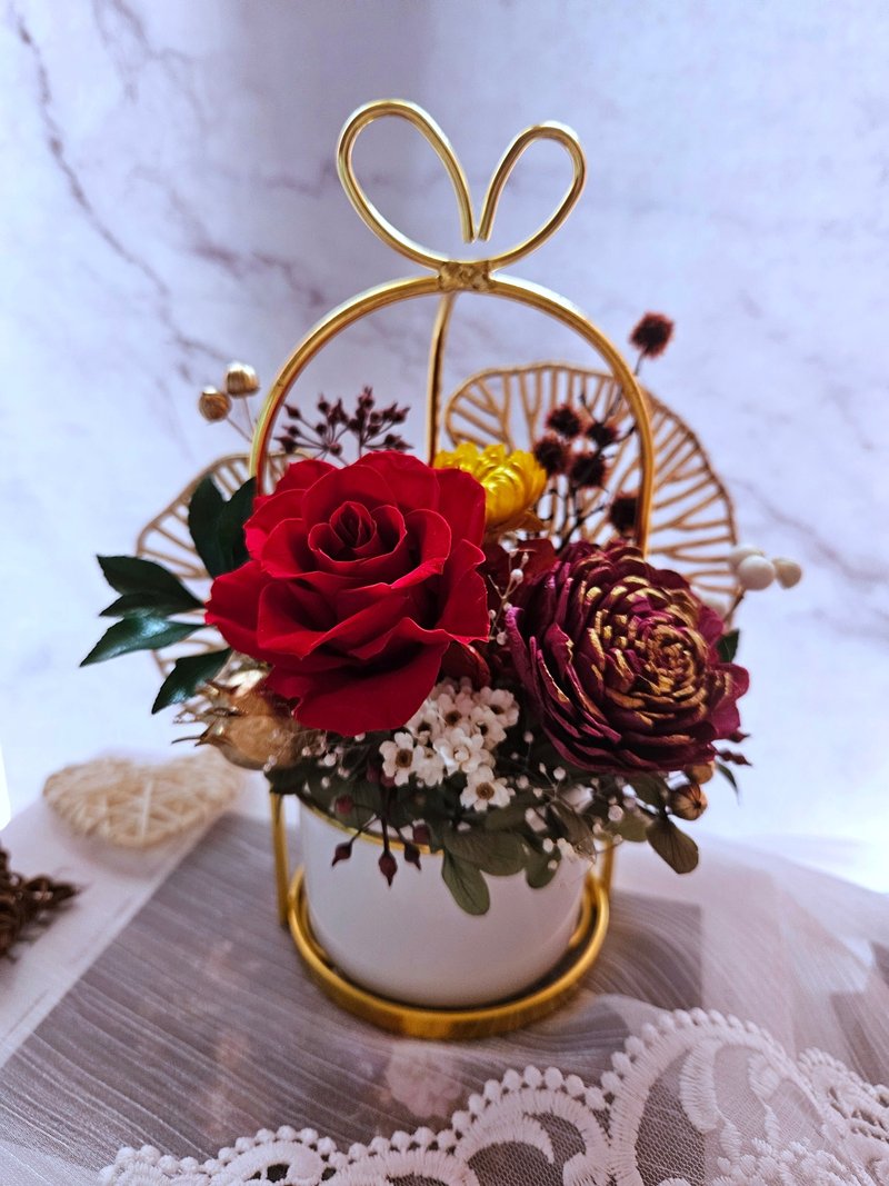 金色愛心鐵器開幕盆花 永生盆花 祝賀花禮 新年花禮 - 乾燥花/永生花 - 植物．花 紅色