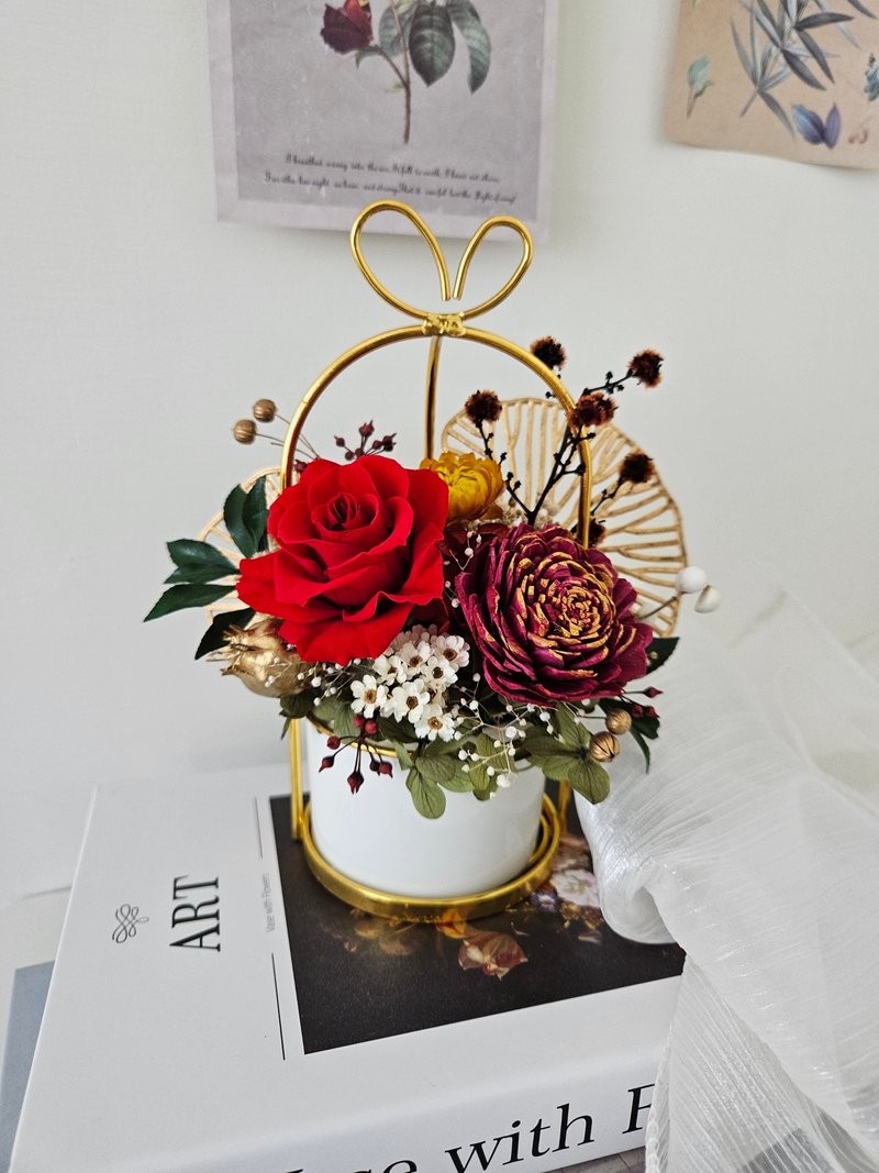 金色愛心鐵器開幕盆花 永生盆花 祝賀花禮 新年花禮 - 乾燥花/永生花 - 植物．花 紅色