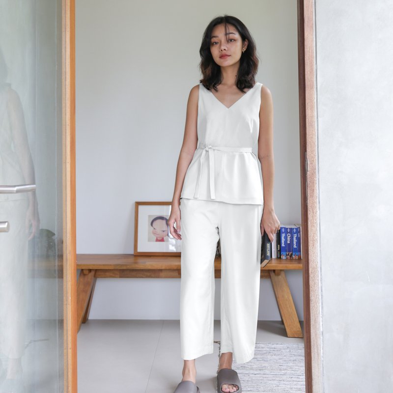Heima set 意大利真絲褲套裝 : 白色  , 全身襯裡 / 便服 - 睡衣/居家服 - 聚酯纖維 白色