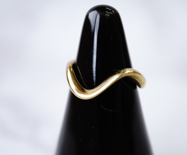 SV925 wave ring gold color 021 - Shop maru General Rings - Pinkoi