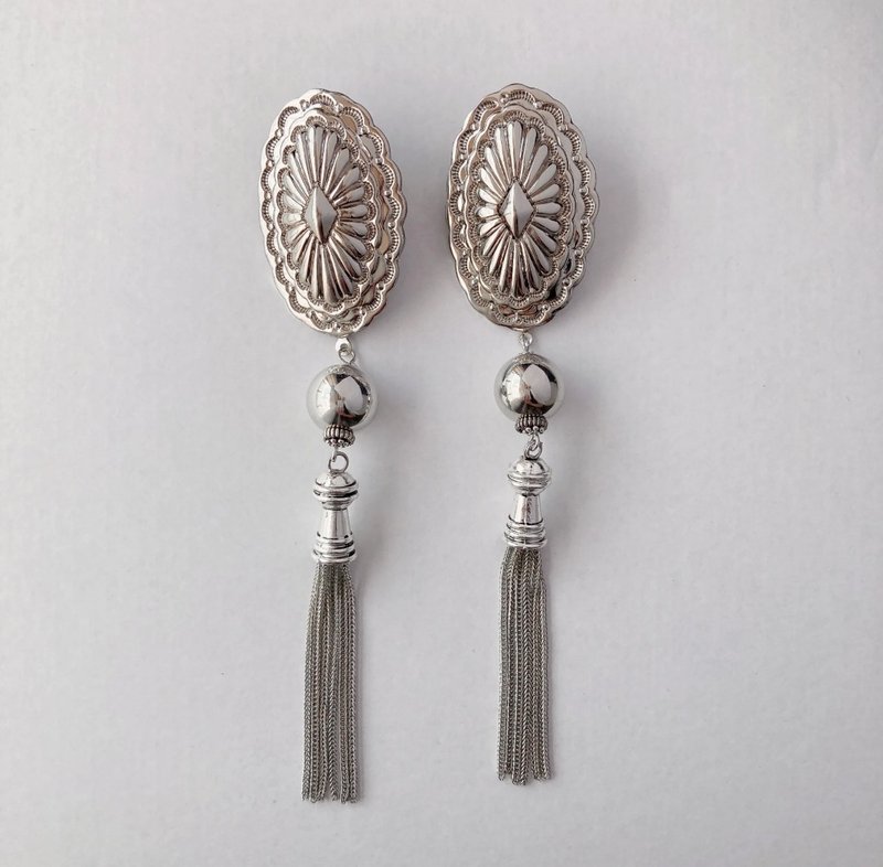 【12】sand 耳針 耳夾 流蘇 銀色 大尺寸 - 耳環/耳夾/耳骨夾 - 其他金屬 透明