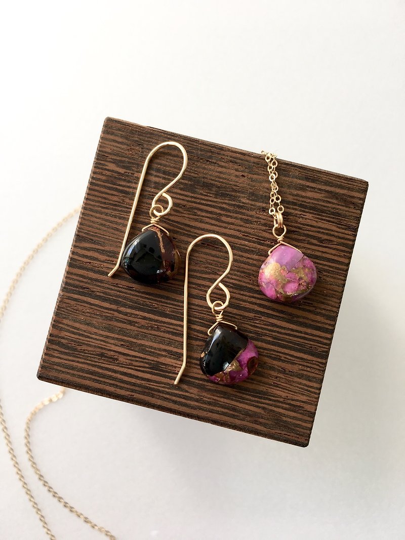 【Imperfect product】 Pink copper obsidian set-up 14kgf, hook-earring, necklace - Necklaces - Stone Pink