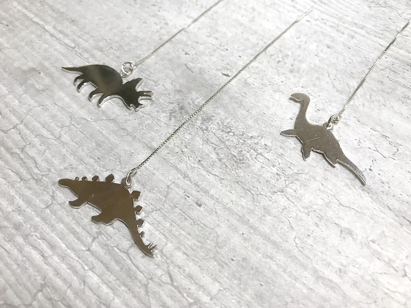 A single sterling silver dinosaur silhouette long chain earring. Optional. 925 sterling silver. sterling silver - ต่างหู - เงินแท้ สีเงิน