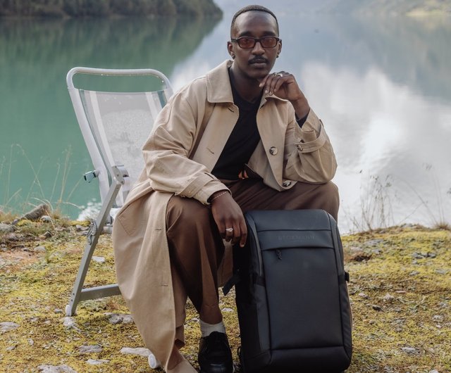 Street FLX ストリートスパイン拡張バックパック 30~35L - ショップ